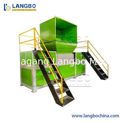 Macchina Trituratore a Singolo Albero per Riciclaggio di Rifiuti Plastici, Rottami Metallici, Compensato, Pallet di Legno, Plastica PP, HDPE, LDPE, PVC, Lotti, Tubi di Scarto