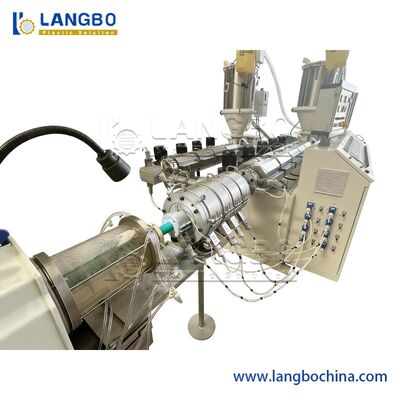 Macchina per tubi in PPR da 16-400 mm Linea di produzione completa automatica per tubi ad acqua calda e fredda