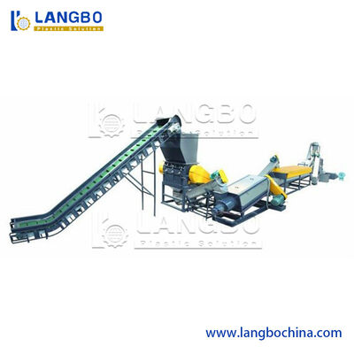 Macchine per il riciclaggio dei rifiuti di plastica