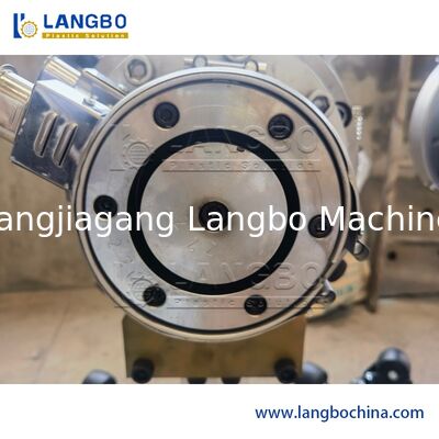 Linea di estrusione per tubi in PVC con macchina sbavatrice per la produzione di tubi