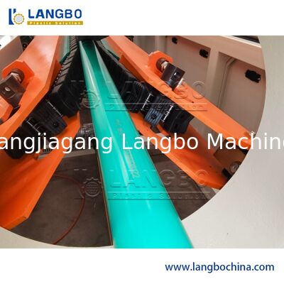 Macchinario per la produzione di tubi di scarico in PVC da 20-200 mm, estrusore