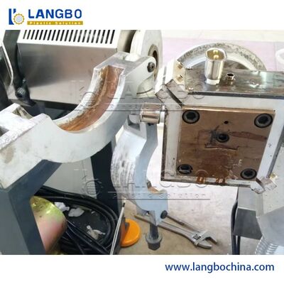 Policarbonato (PC) a coestrusione a doppio colore / PMMA / Lampada a LED / Copertura del tubo / PS Foto foto fotorame Profili di stampaggio di estrussione