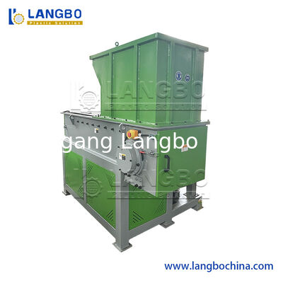 Macchine per la lavorazione del metallo, della plastica, degli pneumatici, della gomma e del legno