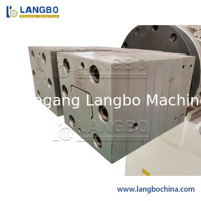 Linea di estrusione del profilo del cavo a tronco di materiale PVC in plastica a caldo