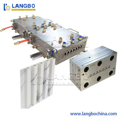 Fabbricazione di pannelli murali di legno e di fibre di bambù