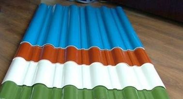 Macchina per la produzione di profili industriali in PVC per dimensioni personalizzate di profili