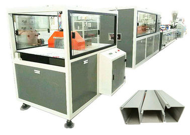 Fabbricazione gemellata della camera di equilibrio del cavo elettrico della macchina dell'estrusione di profilo del PVC della vite