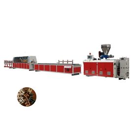Linea di produzione di macchine per l'estrusione di pannelli murali di PVC per decorazioni in WPC