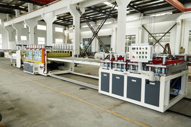 Certificazione composita di plastica di legno di plastica di iso del CE dell'attrezzatura dell'estrusione di profilo