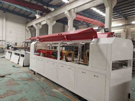 Linea espulsore dell'estrusione del bordo della schiuma del PVC del certificato del CE del pannello per il prodotto di profilo