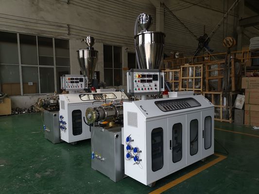 Linea di produzione di tubi di plastica CPVC Pvc 75 - 250 mm