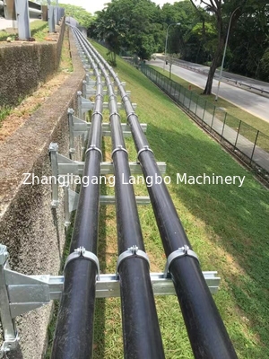 Plastico PE HDPE Linea di produzione di estrussione di tubi di approvvigionamento idrico di gas e olio