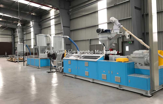 Linea gemellata bordo 350KG/H dell'estrusione di pelletizzazione della vite WPC di Decking
